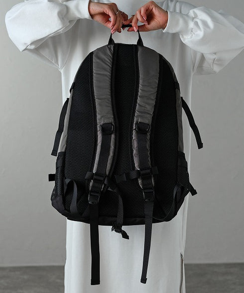 大容量カジュアルリュックサック 12-1001